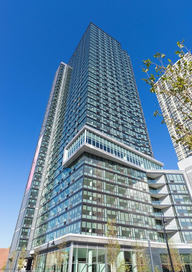 Deedee'S Sky Rise Apartments At Newport II Jersey City Exteriör bild